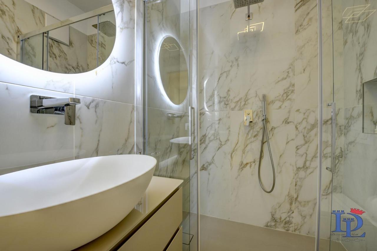 Desenzanoloft Official Partner Marriott Homes & Villas - Apa Dom Downtown Family Apartment Десенцано дел Гарда Екстериор снимка