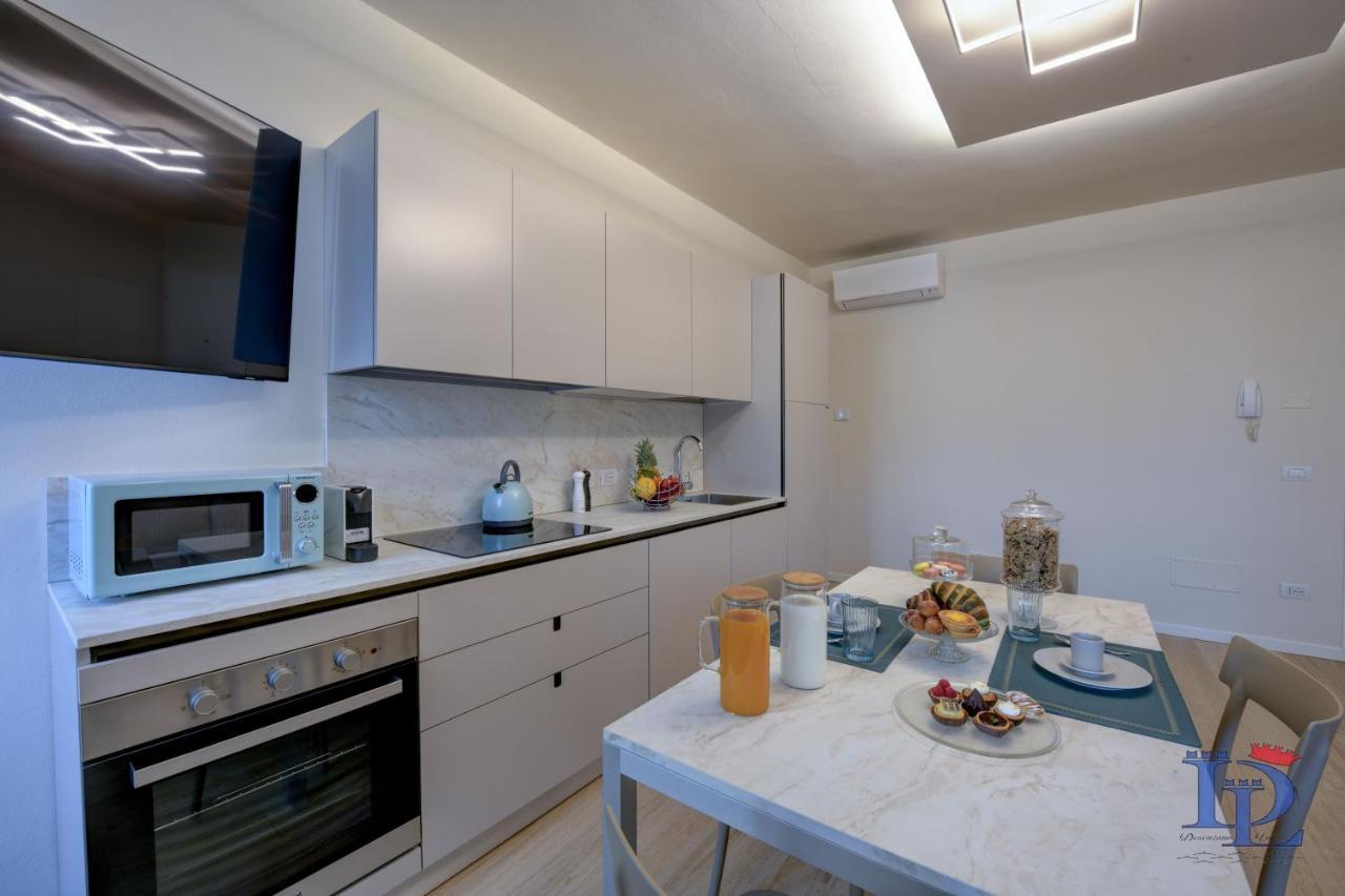 Desenzanoloft Official Partner Marriott Homes & Villas - Apa Dom Downtown Family Apartment Десенцано дел Гарда Екстериор снимка
