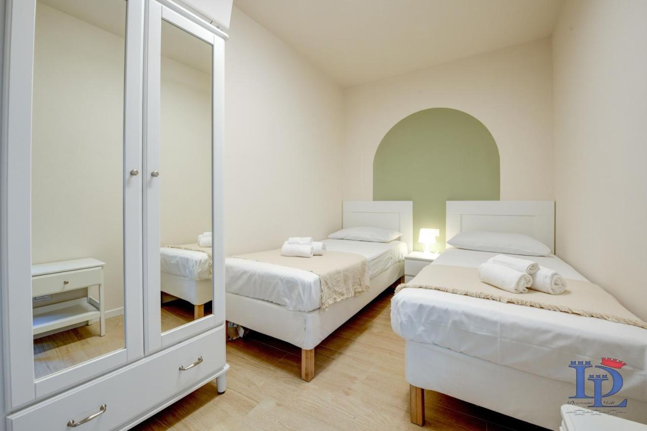 Desenzanoloft Official Partner Marriott Homes & Villas - Apa Dom Downtown Family Apartment Десенцано дел Гарда Екстериор снимка