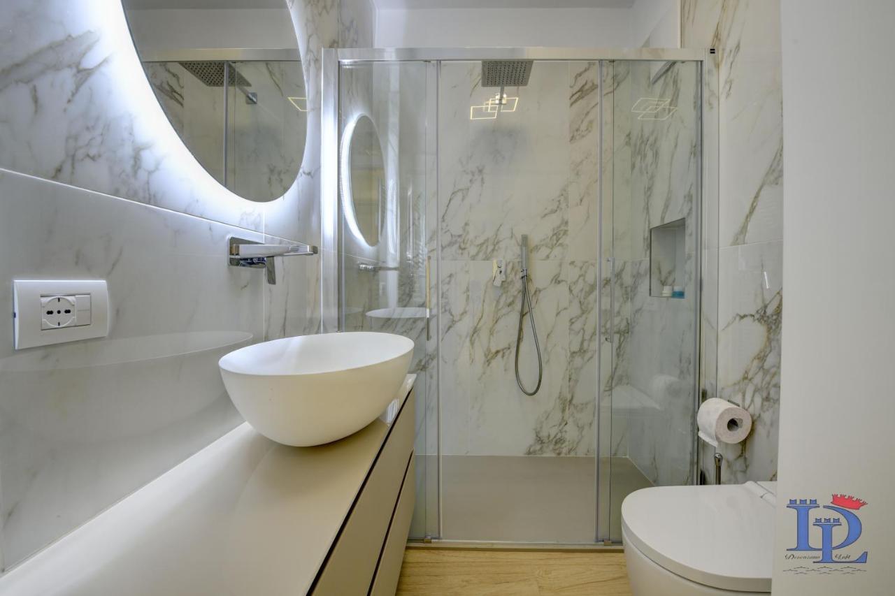 Desenzanoloft Official Partner Marriott Homes & Villas - Apa Dom Downtown Family Apartment Десенцано дел Гарда Екстериор снимка